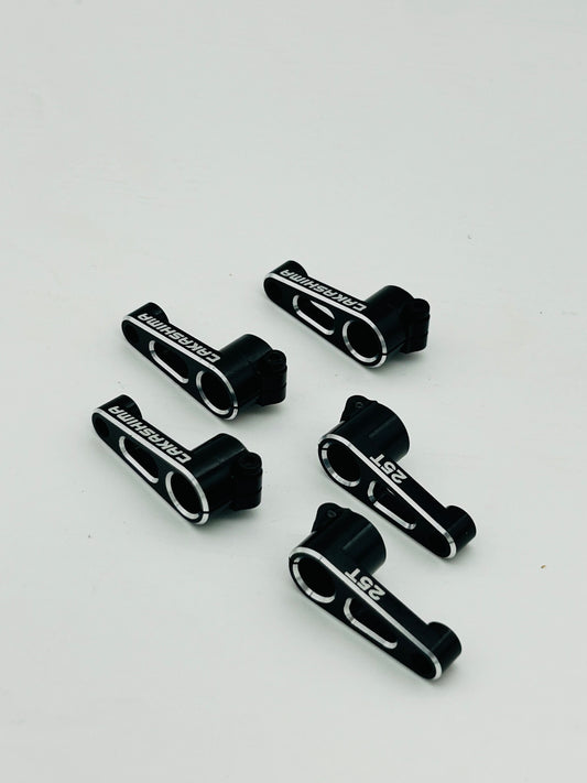 Takashima D-13 Alu. 25T Servo 18.5mm.