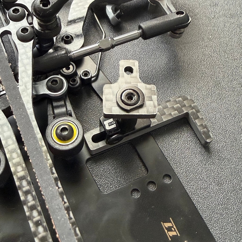 Takashima D-13 V2 Easylock Battery Mount for Schumacher Mi10/9 TKSM-215